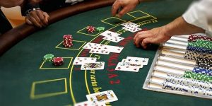 Cách ra quyết định ở vòng thứ 3 Poker